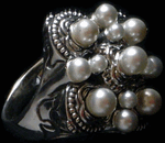 Pearl Cluster Ring
