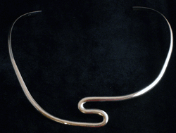 "S"Neck Wire